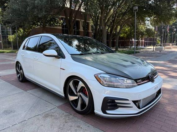 VOLKSWAGEN GOLF GTI 2018 3VW547AU2JM252431 image